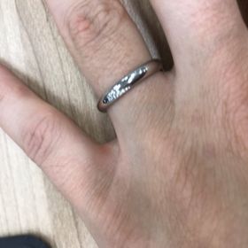 【TANZO.(鍛造指輪)の口コミ】 つけ心地がとても良く、材質も滑らかですぐに気に入りました。なによりも…