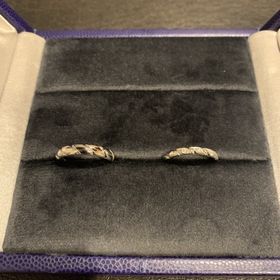 【ショーメ(CHAUMET)の口コミ】 私自身、骨張った手をしているので、華奢過ぎるデザインでないことと、ダ…