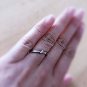 【アイプリモ(I-PRIMO)の口コミ】 婚約指輪をもらっていないので、婚約指輪と結婚指輪の中間のようなデザイ…