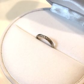 【L'or(ロル)の口コミ】 長く使い続けるものなのでとにかく耐久性の高い指輪を探していて、ウルト…