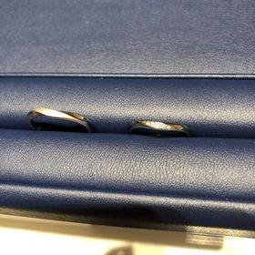 【銀座ダイヤモンドシライシの口コミ】 専門知識はなかったですが、デザインが豊富で、他店に比べ良質な指輪に見…