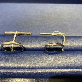 【銀座ダイヤモンドシライシの口コミ】 エンゲージリングは、フルオーダー(リデザイン)だったため、別のメーカー…