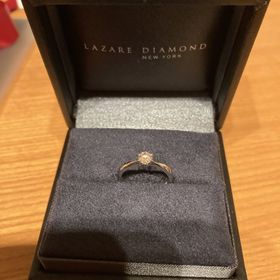 【ラザール ダイヤモンド(LAZARE DIAMOND)の口コミ】 指輪のデザインは全体的にシンプルなものが比較的多いように感じました。…