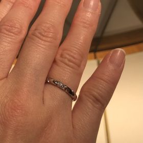 【ショーメ(CHAUMET)の口コミ】 ショーメのトルサード、ひとつダイヤです。最終的に8個ダイヤにしました。…