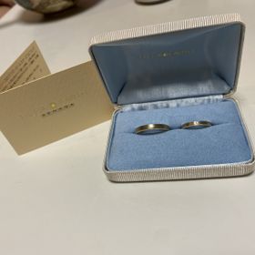 【TILLA EARTH(ティーラアース)の口コミ】 指輪の裏に沖縄独自のミンサー織りが施されていて、『いつのよも(末永く？…