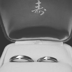 【ミルフローラ(Milluflora)の口コミ】 マットな質感と流れるようなデザインに一目惚れで夫との意見も合ったので…