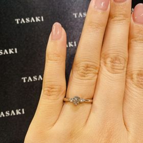 【TASAKI(タサキ)の口コミ】 他のお店を見ている時に、たまたま通りかかったのですが試着を進めていた…