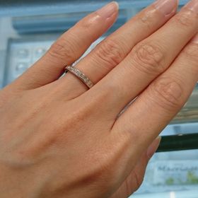 【宝寿堂(ほうじゅどう)の口コミ】 結婚指輪を探しており、雑誌でこちらのお店を知り足を運びました。まず種…