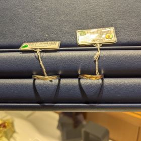 【銀座ダイヤモンドシライシの口コミ】 指輪のデザインが自分たちの好みのものだったため。また、ダイヤモンドシ…