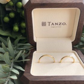 【TANZO.(鍛造指輪)の口コミ】 ゼクシィなどで色々探していてTANZOの指輪にたどり着くまでに何店舗かまわ…