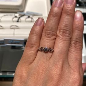 【I's stone(アイズストーン)の口コミ】 他の店舗ではみない、デザイン性がとても気に入りました！人と被るのが嫌…