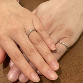 【TRECENTI(トレセンテ)の口コミ】 ものすごくシンプルで、ダイヤが全方位から見えてとても綺麗！これぞザ結…