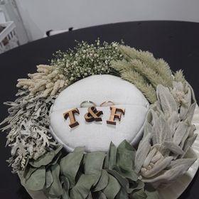 【renri(レンリ)の口コミ】 あまり主張しすぎるデザインは好みではなかったですがオリジナル感をだし…