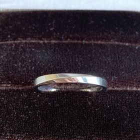 【アイプリモ(I-PRIMO)の口コミ】 デザイン重視で決めました。特に重ねてつける事を想定して組み合わせを何…