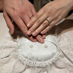 【TRECENTI(トレセンテ)の口コミ】 シンプル且つ洗礼されたデザインで一目見て決めました。
値段も比較的リー…