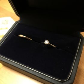 【銀座ダイヤモンドシライシの口コミ】 いろいろ見た中で、自分に一番似合っていたのでコチラに決めました。
元々…