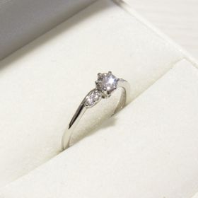 【輪-RIN-の口コミ】 ダイヤモンドを選ぶ際にたまたま入荷したIFというとても綺麗なダイヤモン…