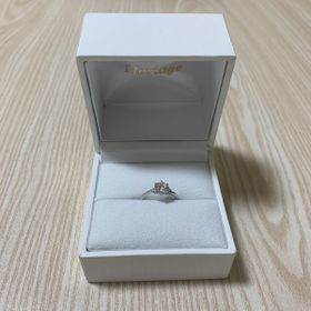 【Mariage ent(マリアージュエント)の口コミ】 指輪のデザインが好きで、いくつか試着した中でも一番似合うものを選びま…