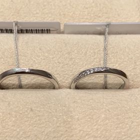 【TRECENTI(トレセンテ)の口コミ】 つけ心地とデザインがおすすめです。内甲丸というリング形状により指への…