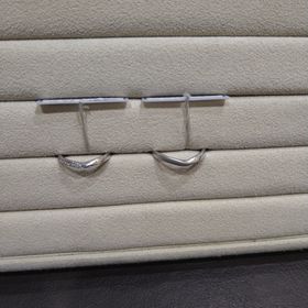 【TRECENTI(トレセンテ)の口コミ】 指輪のはめ心地がとても良く、デザインの可愛さに惹かれました。
ダイヤモ…