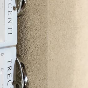 【TRECENTI(トレセンテ)の口コミ】 シンプルで可愛いデザインの指輪です。トレセンテの指輪は楕円型の内甲丸…