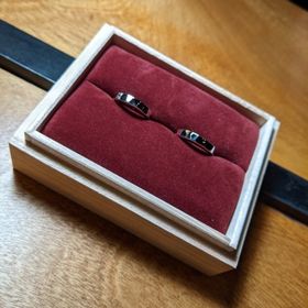 【ichi(イチ)の口コミ】 色々なブランドの指輪を見ていて、一番気になったデザインだったので、そ…