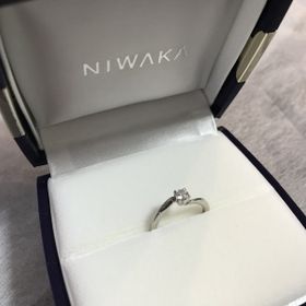 【俄(にわか)の口コミ】 1番の決め手はこれが彼女に似合う！！とフィーリングでとてもピンときたこ…