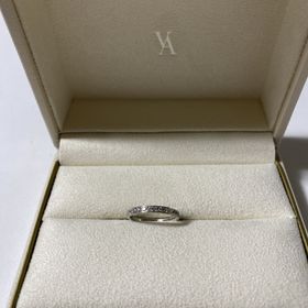 【ヴァンドーム青山(VENDOME AOYAMA)の口コミ】 色々なタイプの指輪、ブランドを見比べてみましたが、私にはこのブランド…