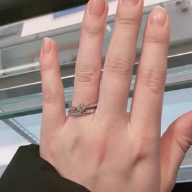 【GALA JEWELRY(ガラジュエリー)の口コミ】 色々なブランドがあり、すごく悩みました。その時に知人がGALAを紹介して…