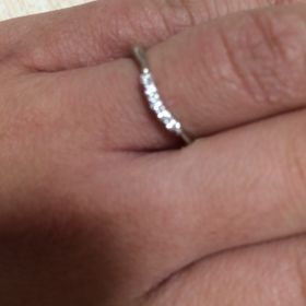【アイプリモ(I-PRIMO)の口コミ】 結婚指輪を探している際に、アイプリモのユミダムールの可愛らしいデザイ…
