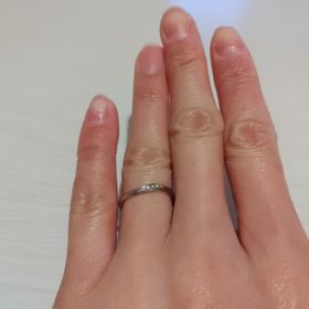 【銀座ダイヤモンドシライシの口コミ】 デザインが豊富で気に入った物が見つける事が出来たのと、着け心地が凄く…