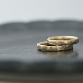 【THREE TREES(スリーツリーズ)の口コミ】 一生身につけるものなのでせっかくならオリジナルで自分たちの好きなデザ…