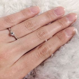 【ジュエリーツツミ(JEWELRY TSUTSUMI)の口コミ】 お金はないけれど、エンゲージリングはどうしても欲しいと思い、インター…