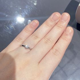 【俄(にわか)の口コミ】 昔から漠然と婚約指輪は王道のソリティアタイプに憧れていました。俄さん…