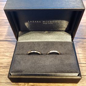 【ラザール ダイヤモンド(LAZARE DIAMOND)の口コミ】 ほぼ一目惚れでした！ハーフエタニティほどダイヤは多くないけど、一粒が…