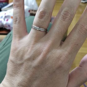 【ケイウノ ブライダル(K.UNO BRIDAL)の口コミ】 オリジナルのデザインを刻印できること。日本製のブランドで安心出来るこ…