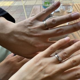 【ケイウノ ブライダル(K.UNO BRIDAL)の口コミ】 シンプルでペア感がありつつも、どこか一捻り、私たちらしさ、というオリ…