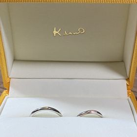 【ケイウノ ブライダル(K.UNO BRIDAL)の口コミ】 指輪のデザインが他のブランドにはあまりないようなデザインでした。シン…