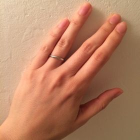 【ティファニー(Tiffany & Co.)の口コミ】 装飾のないシンプルなデザインにしようと決めていたので、購入するのはハ…