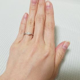 【エクセルコダイヤモンド(EXELCO DIAMOND)の口コミ】 ミル打ちという職人さんが手打ちで打つ繊細なデザインに、一目惚れしまし…