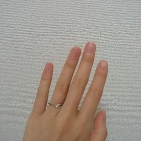【nocur(ノクル)の口コミ】 彼にサプライズでもらいました。
婚約指輪はTIFFANYだったので、正直もら…