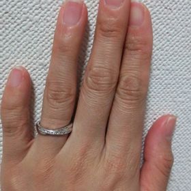 【TASAKI(タサキ)の口コミ】 一番はダイヤが入っていてきらきらとしていたこと、そしてねじれたデザイ…