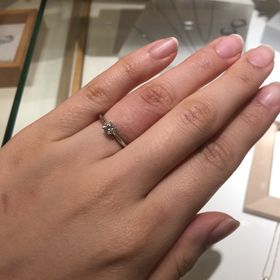 【１／ｆ エフブンノイチ】の口コミ とてもシンプルながら質が良く、特に特許を取得した指輪をより光を取り入れ...