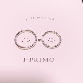 【アイプリモ(I-PRIMO)の口コミ】 センターにストーンが入っているものが希望
だったのですがひと粒入ってる…