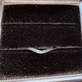 【アイプリモ(I-PRIMO)の口コミ】 お互い指が太く短い為、ウェーブの物がいいねと話してました。
私はウェー…