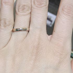 【PROMESSA(プロメッサ)】の口コミ 少し丸みがかっていたところが可愛いと思いました。お色もゴールドとシルバ...