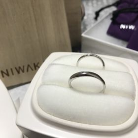 【俄(にわか)の口コミ】 見た目のデザイン性はもちろん、付けていることをを忘れるくらいのつけ心…