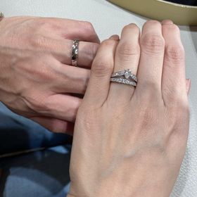 【ショーメ(CHAUMET)の口コミ】 2本の指輪に見えますが、これで1つの指輪デザインです。とてもゴージャス…