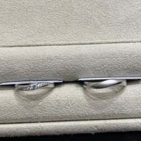 【TRECENTI(トレセンテ)の口コミ】 デザインと着け心地とキラリと光るダイヤに一目惚れしました。

他のデザ…