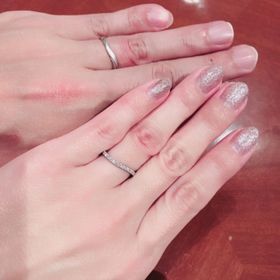 【TRECENTI(トレセンテ)の口コミ】 とにかくデザインが気に入りました！！
ハーフエタニティのウェーブデザイ…